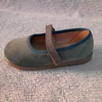 Туфлі для дівчинки оливкові