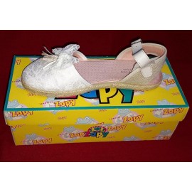 Босоніжки для дівчинки з бантом